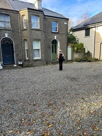 Oakwood House is center of three houses.