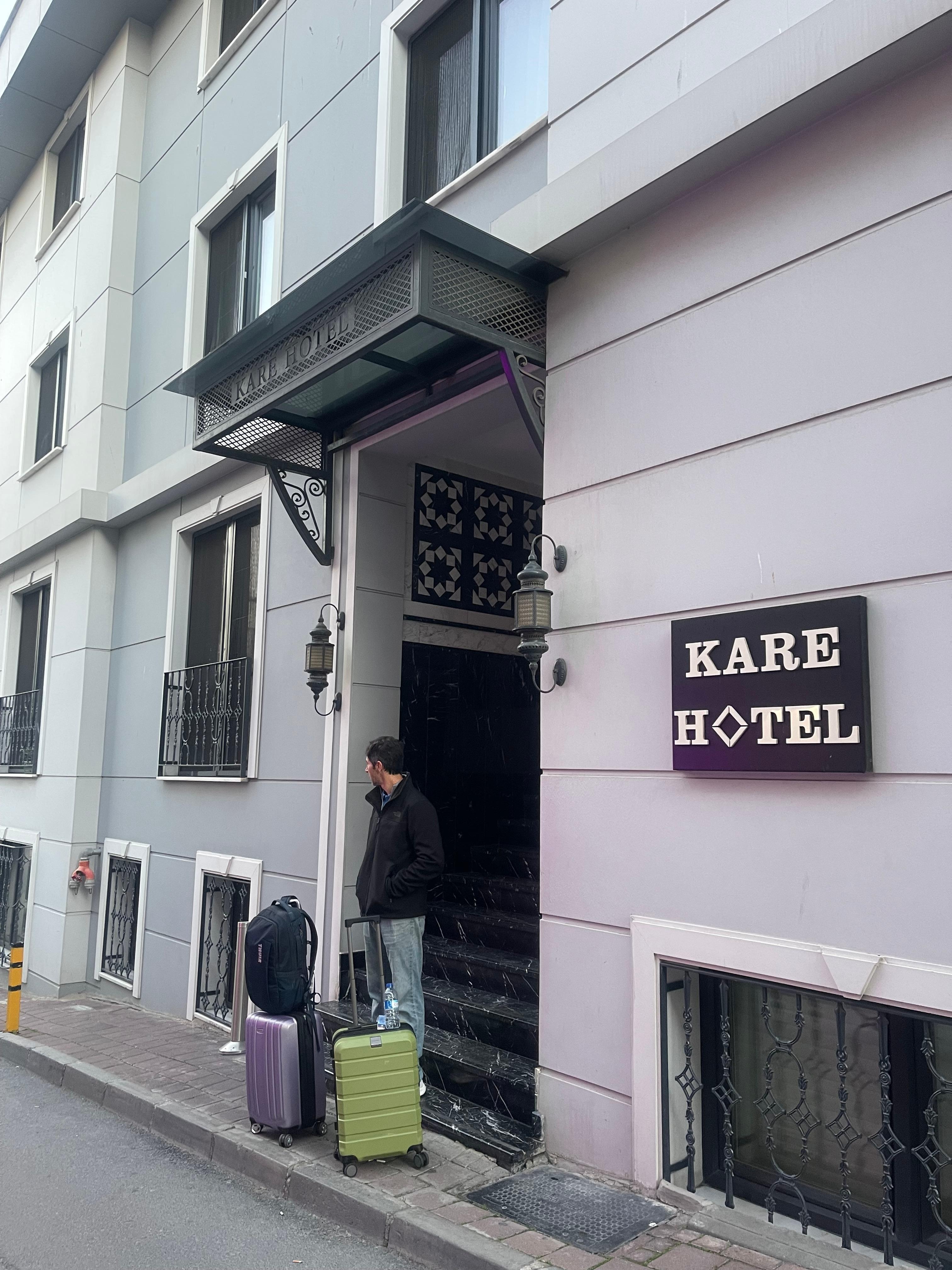 Very affordable hotel! Great staff and location! 