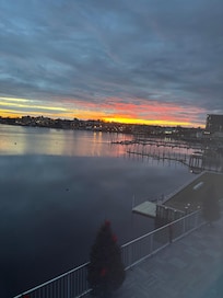 Sunrise on the Navesink, Christmas morning 2025