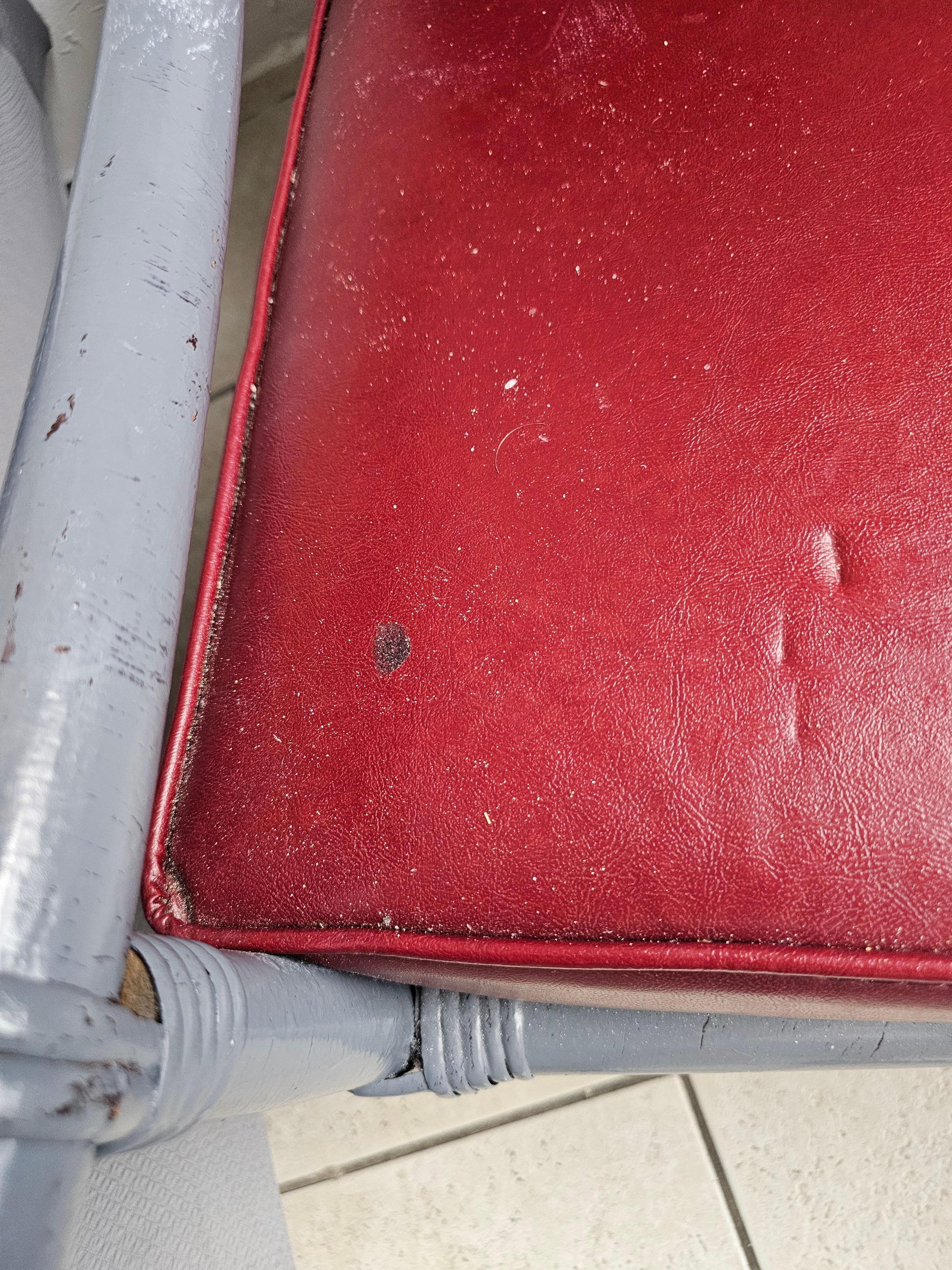 Didn't even wanna set anything on this chair?Due to the amount of dirt and grime and loose particles and hair all over the chair!