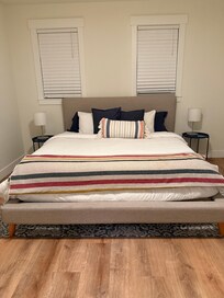 Another king room. This one had a large bathroom and walk-in closet.