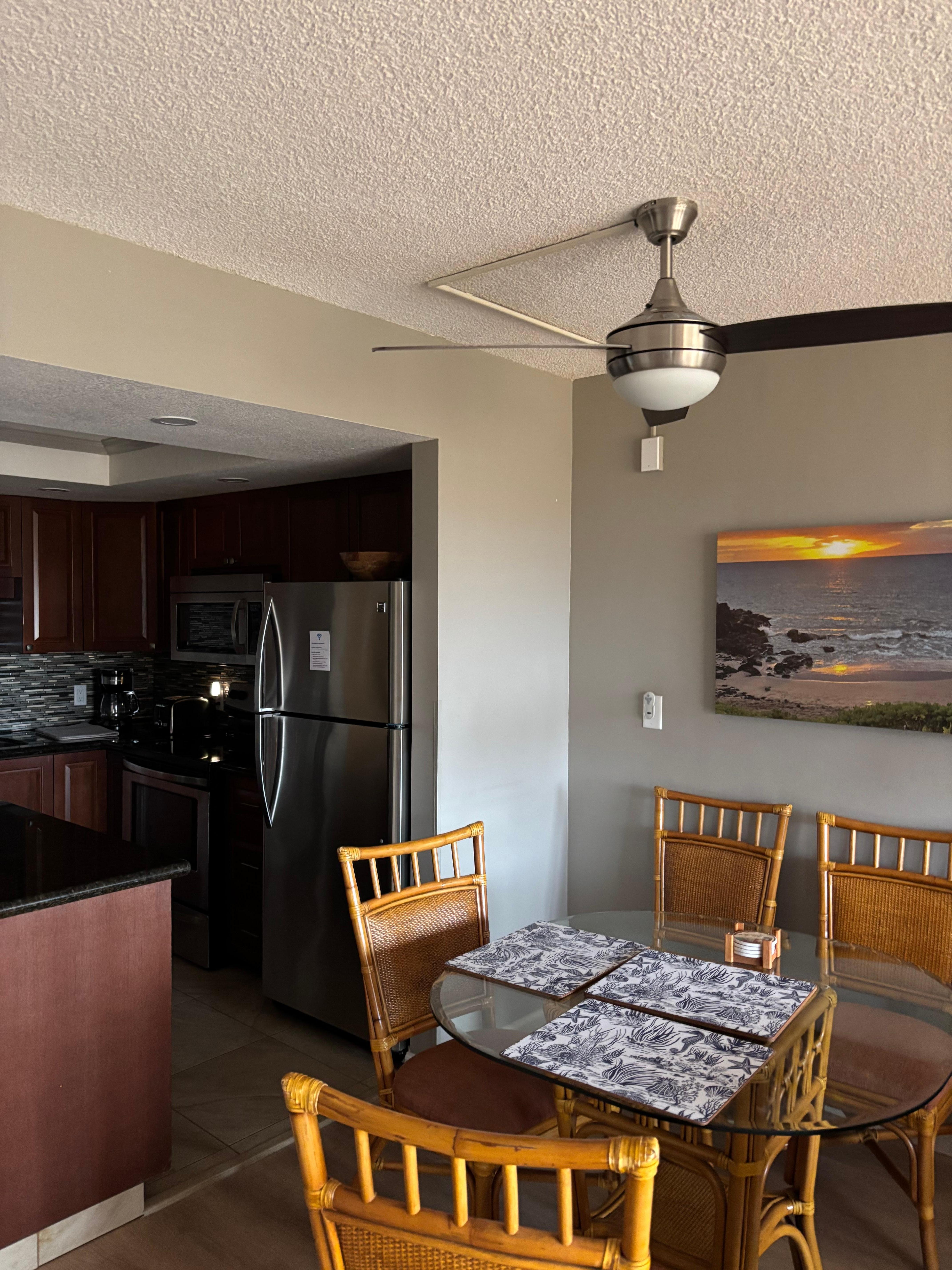 Looking from living room towards kitchen.