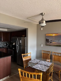 Looking from living room towards kitchen.