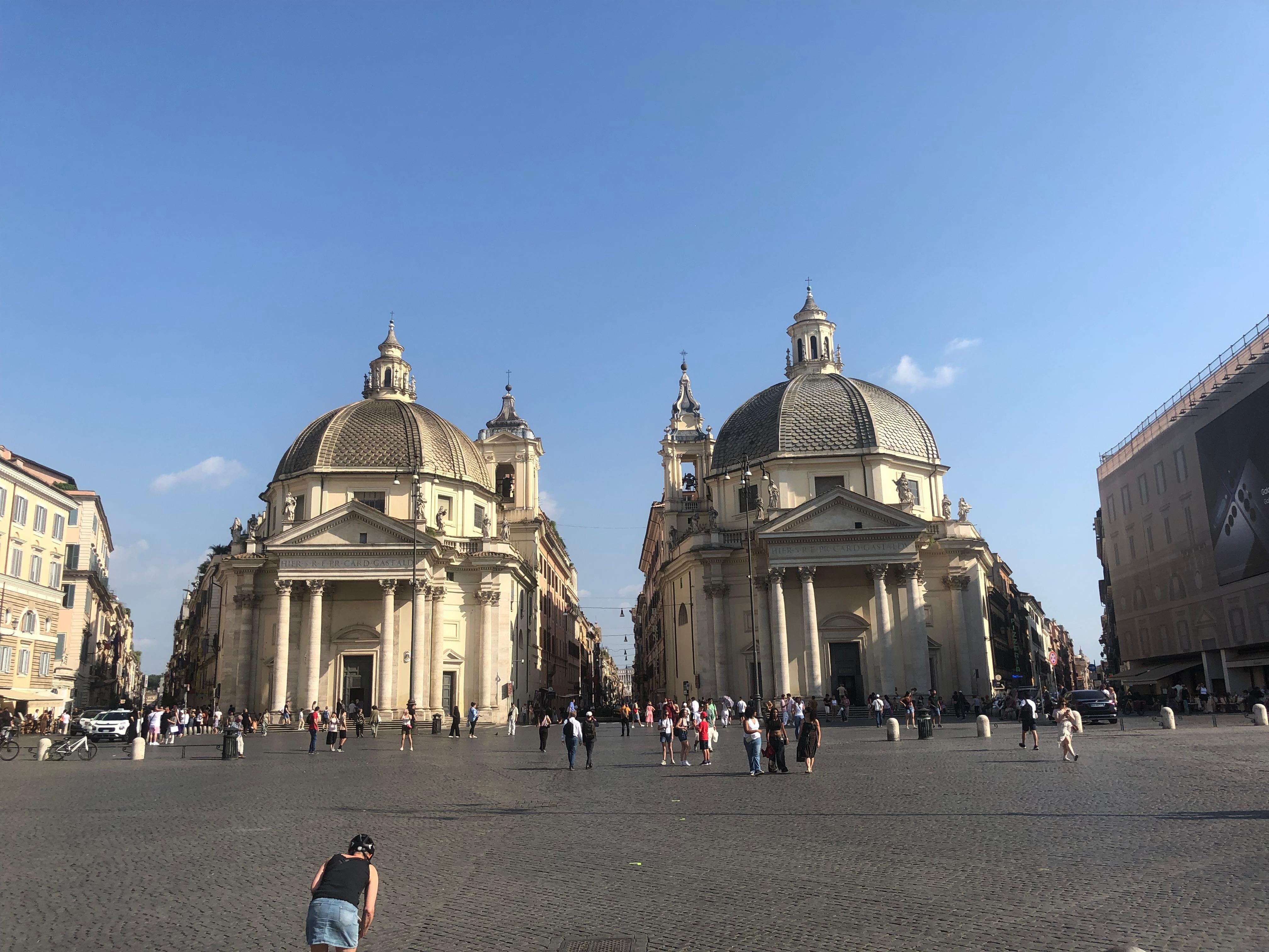 55 m Entfernung Piazza del popolo 