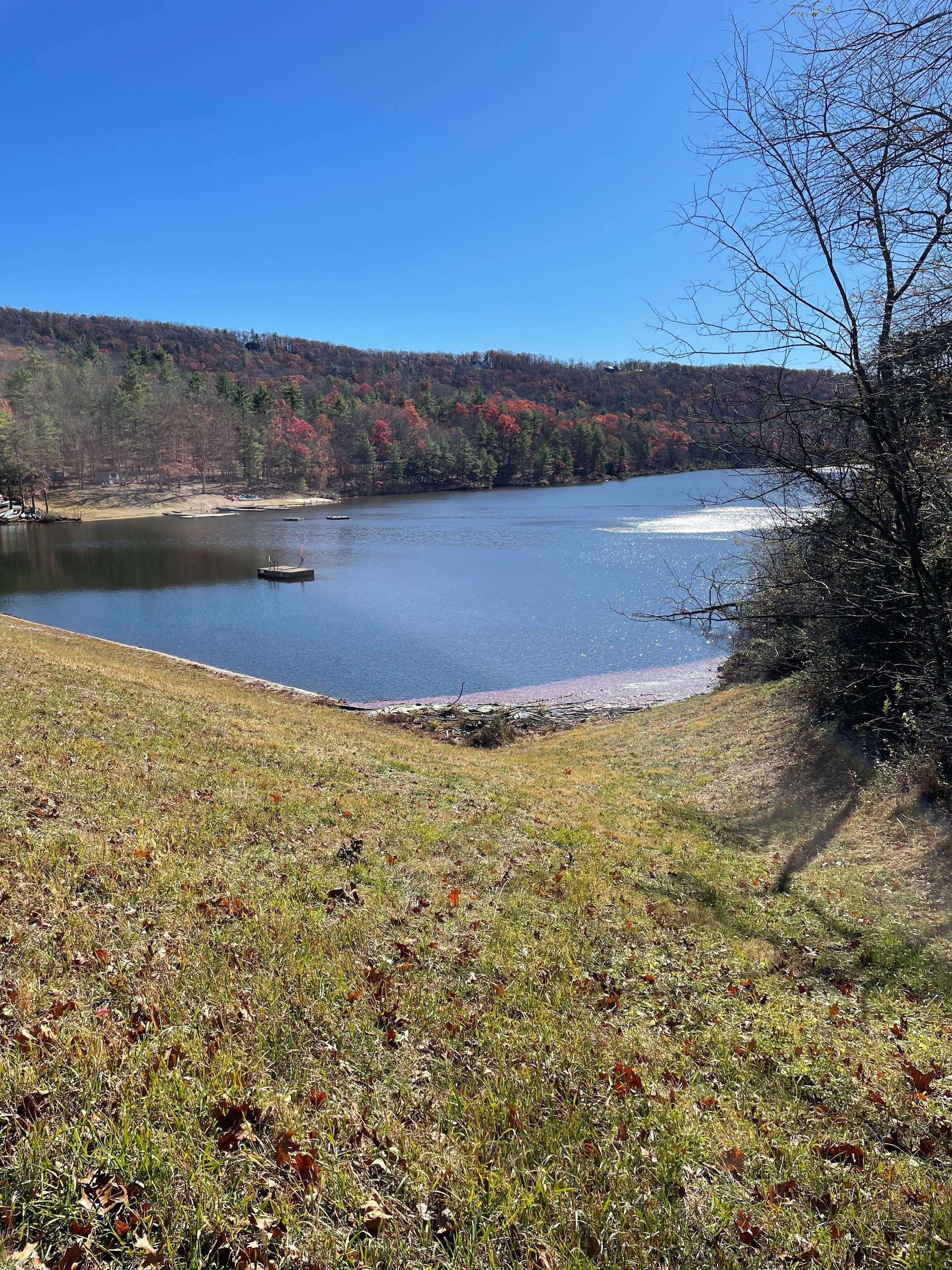 Hike around Lake Laura!