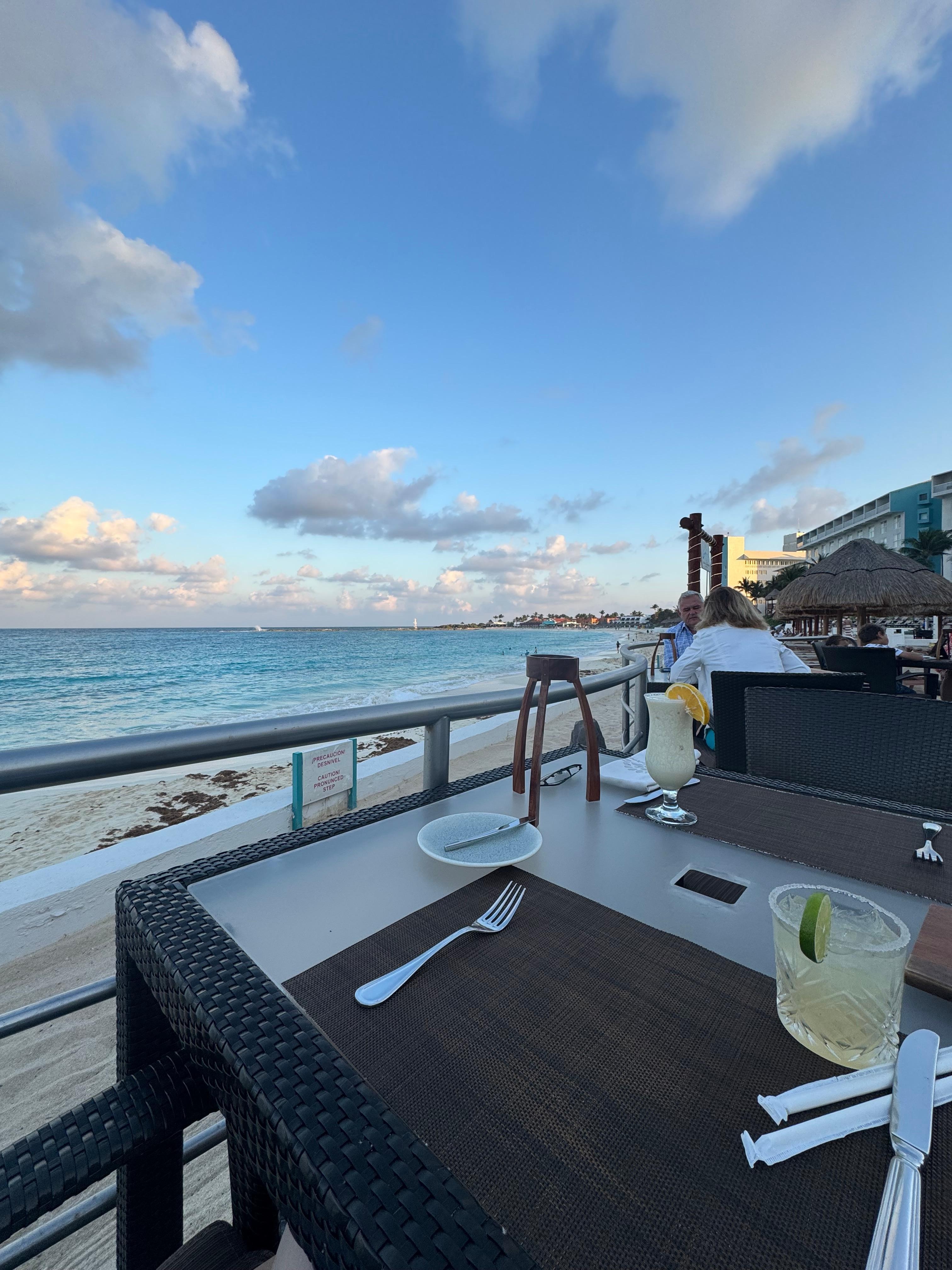 Sea and Stones restaurant