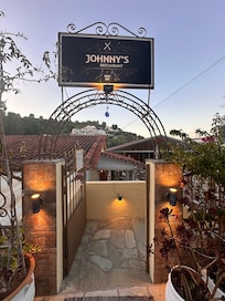 Johnny’s