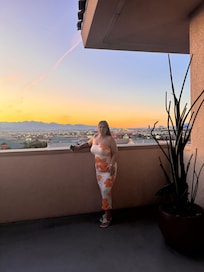 The viewing site was a cherry on top loved it good for family photos