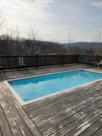 The incredible pool with gorgeous views