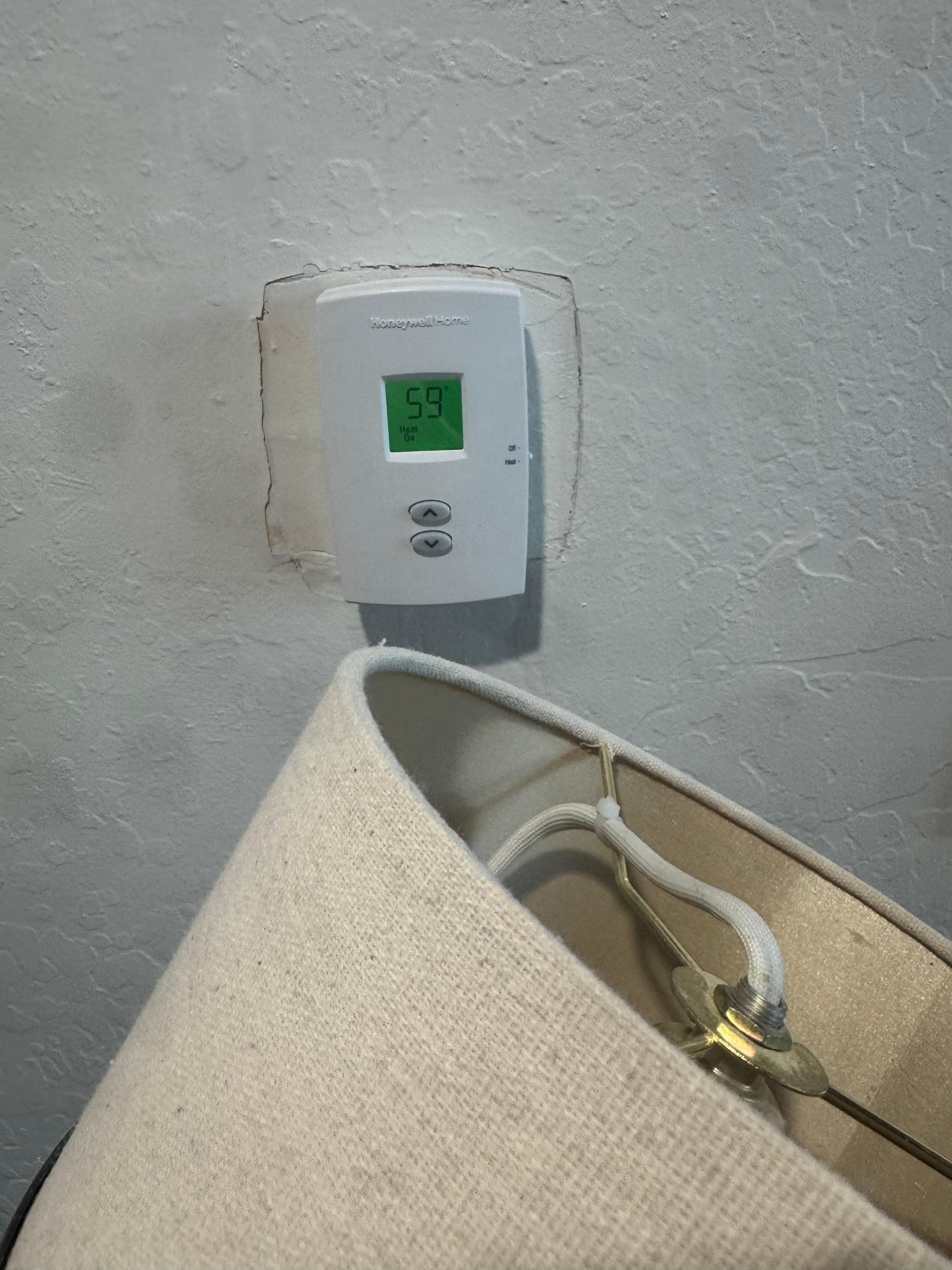 Make sure to bring lots of warm clothes  the house heats up about 4 degrees a day so if your staying for 3 days you should be comfortable temperature by the time you check out 