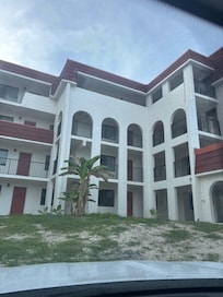 3rd story is where condo is located