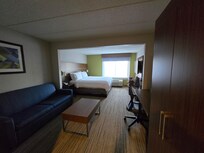 King bed room