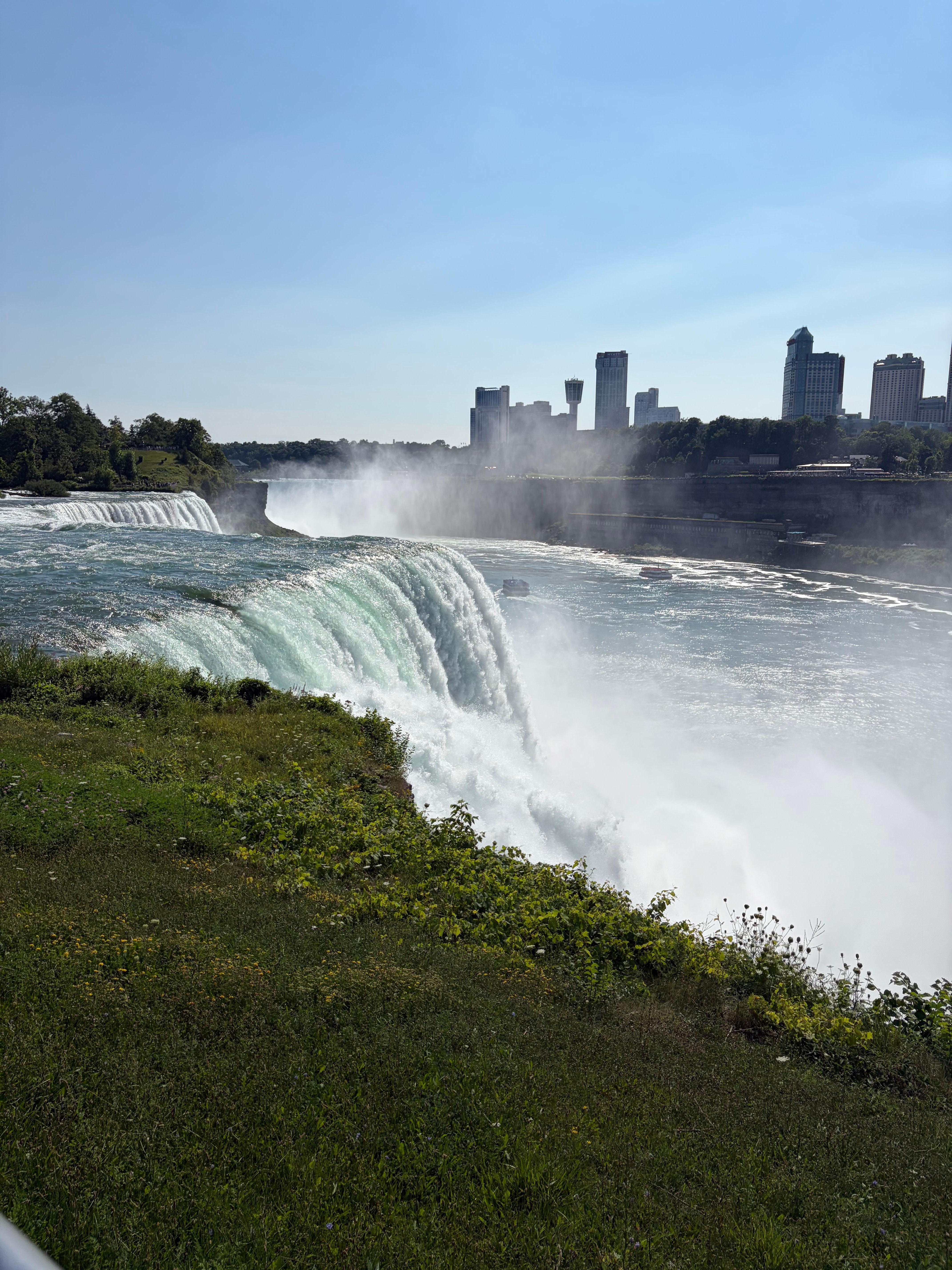 Convenient to Niagara Falls 
