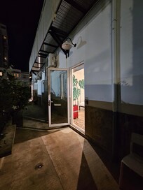 Entrée à la chambre