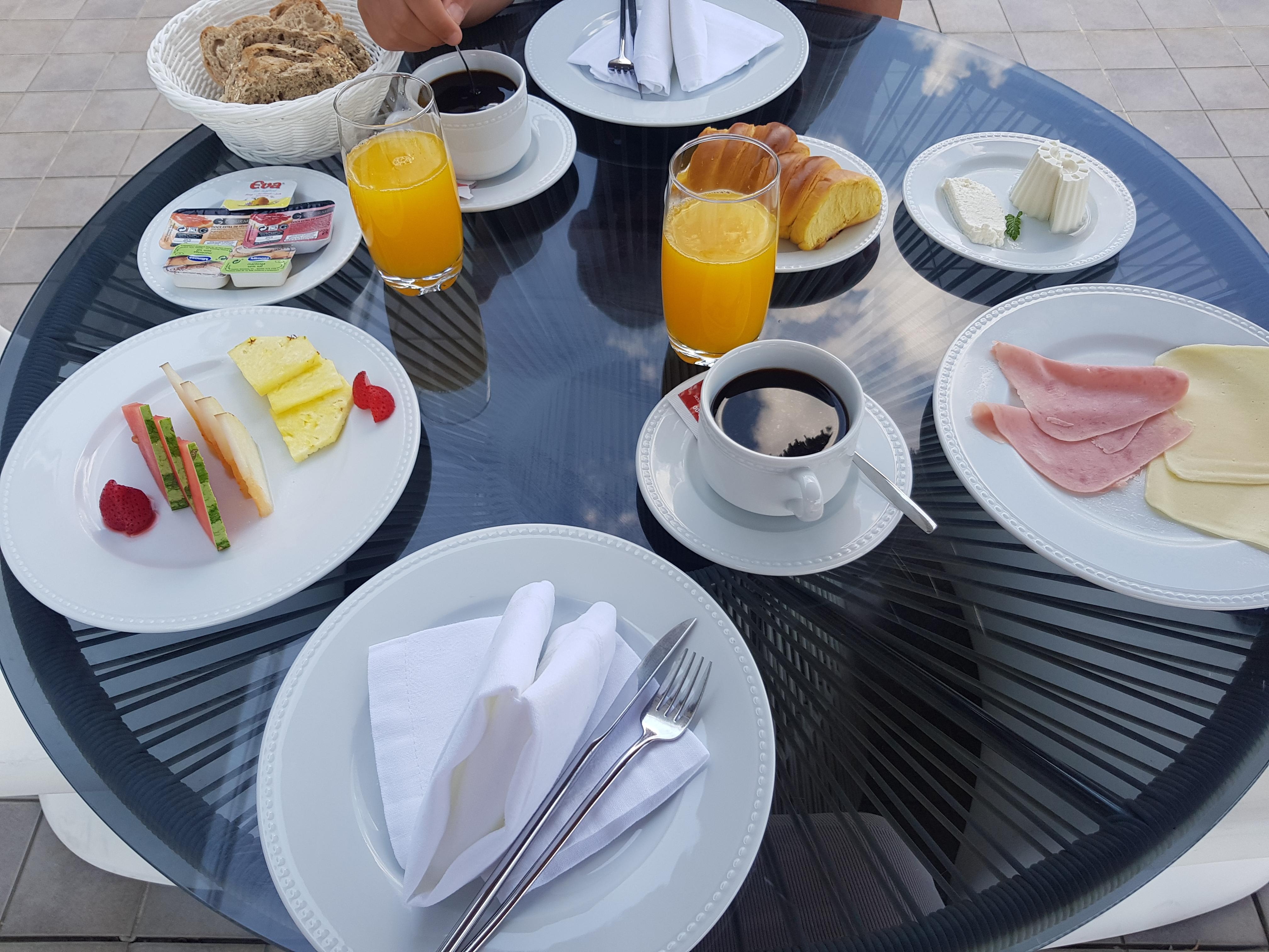 Pequeno-almoço