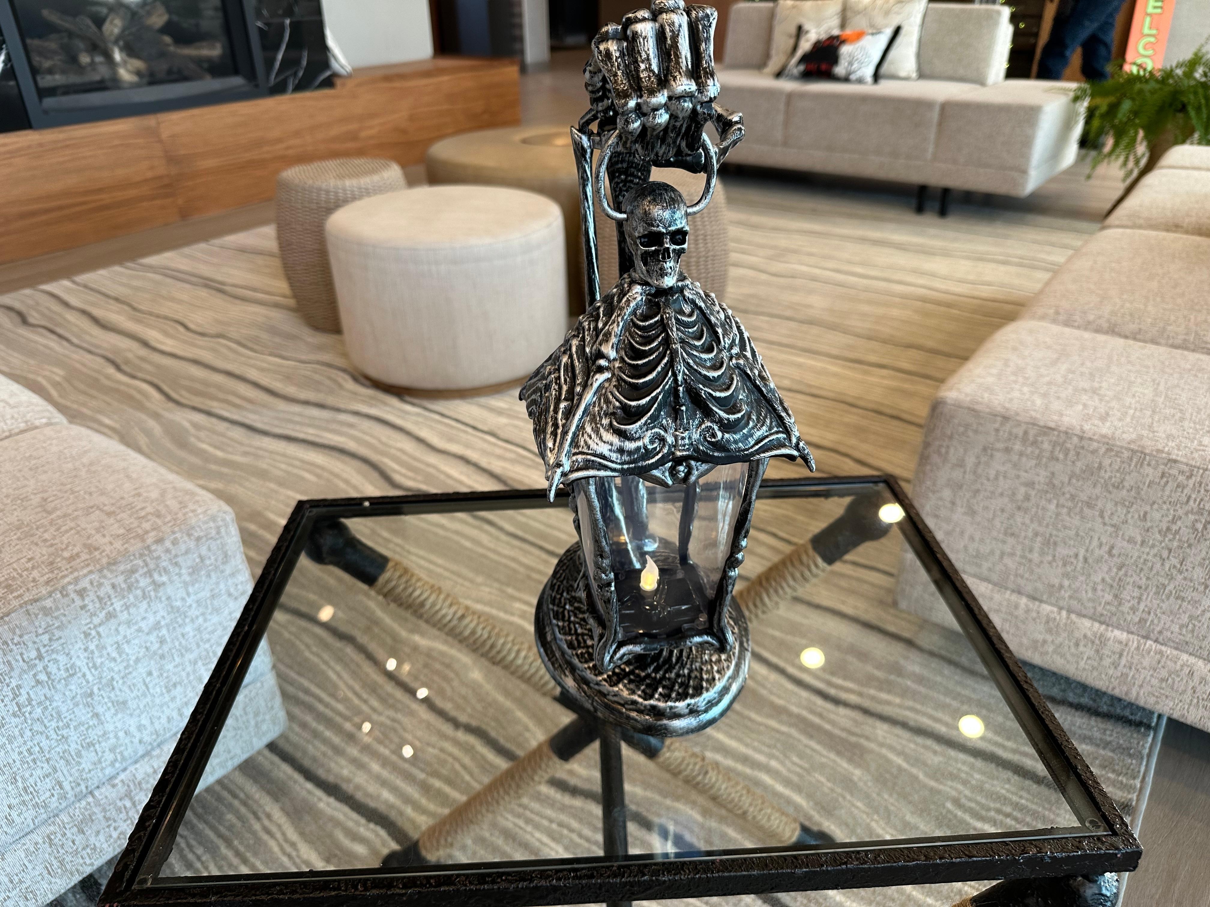 The Halloween decorations were lovely, I quite liked them.