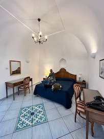 Great room. Spotless
