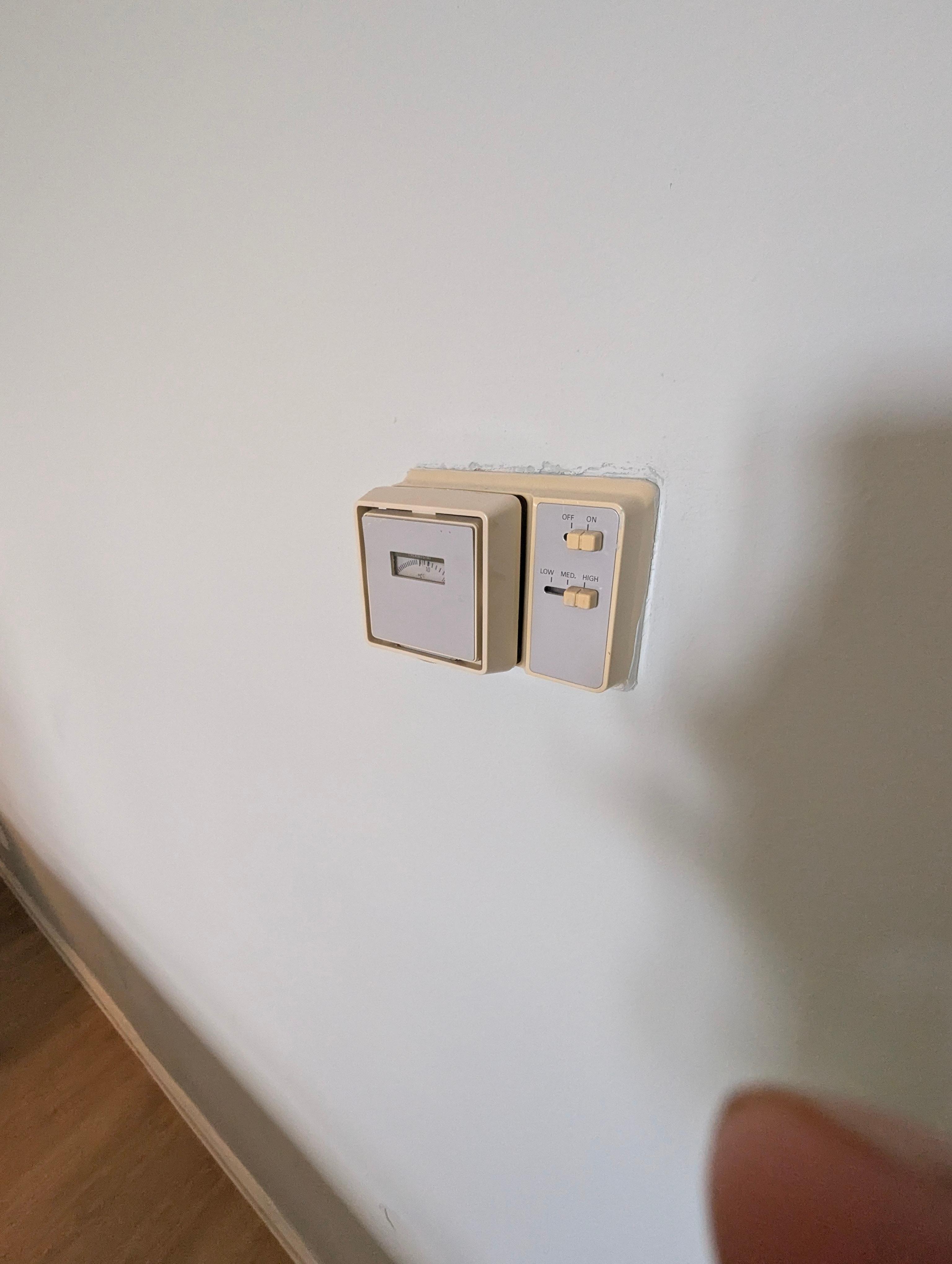 ac no working , room was hot.