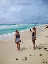 Girls 2st view of the Caribbean ocean