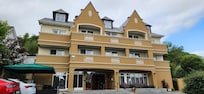 View of the front of the hotel