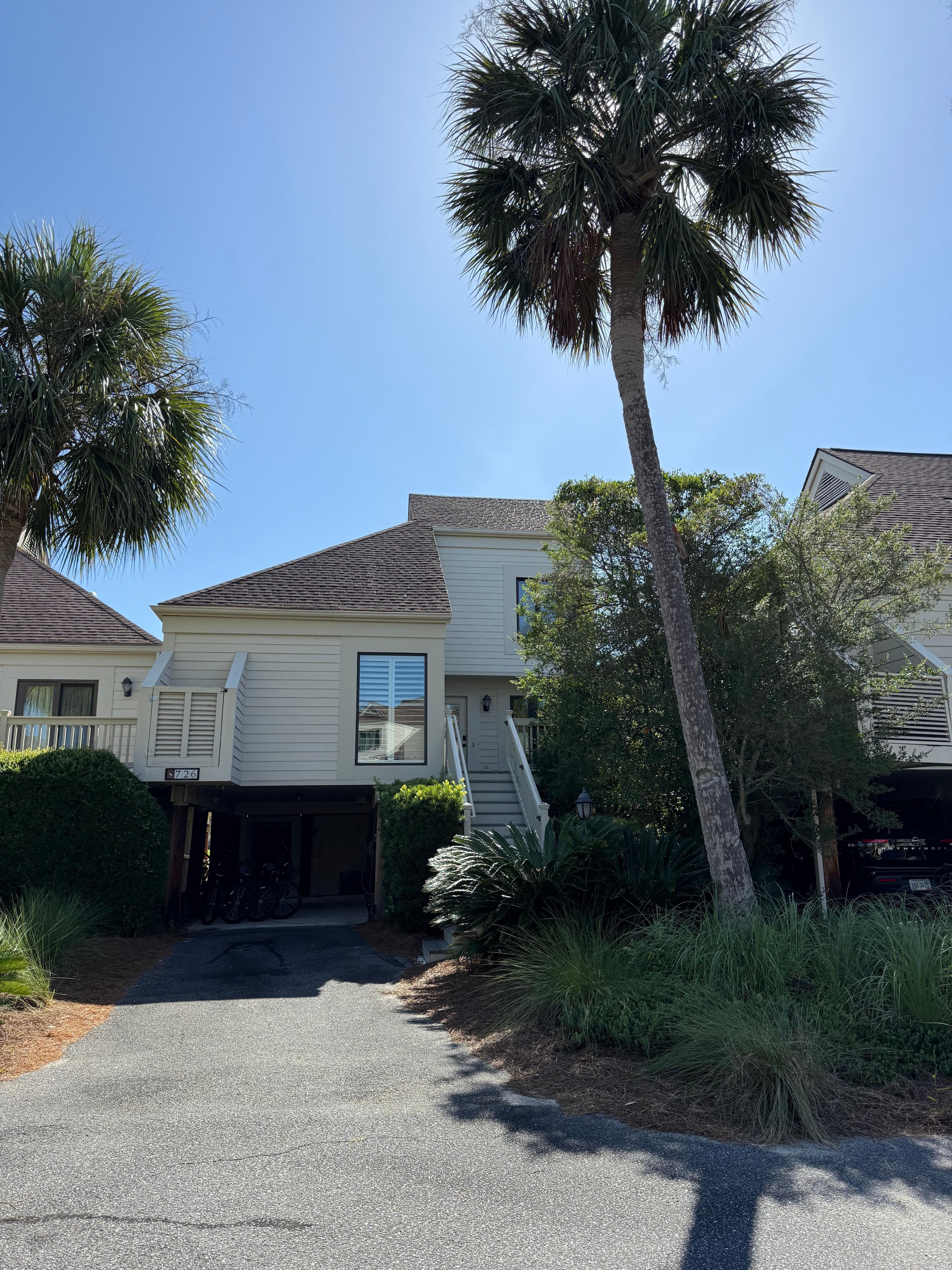 Villa driveway, entrance & door.