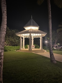 Petit pavillon oĂč il est possible dâorganiser des dĂźners