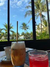 朝食