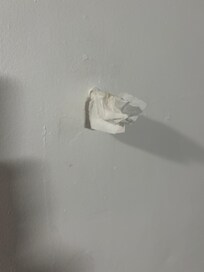 How would you like staying here with family?? You wouldn’t. We feel like we were robbed and we were.