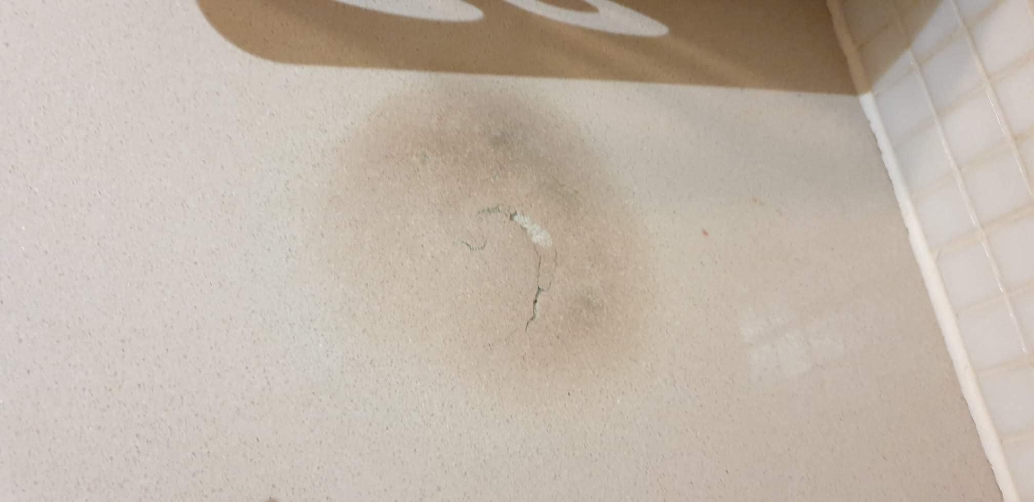 Kitchen bench