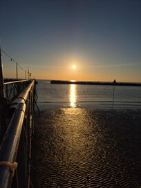 Sonnenaufgang. Am Strand.