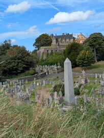 Stirling Castle and cemetery