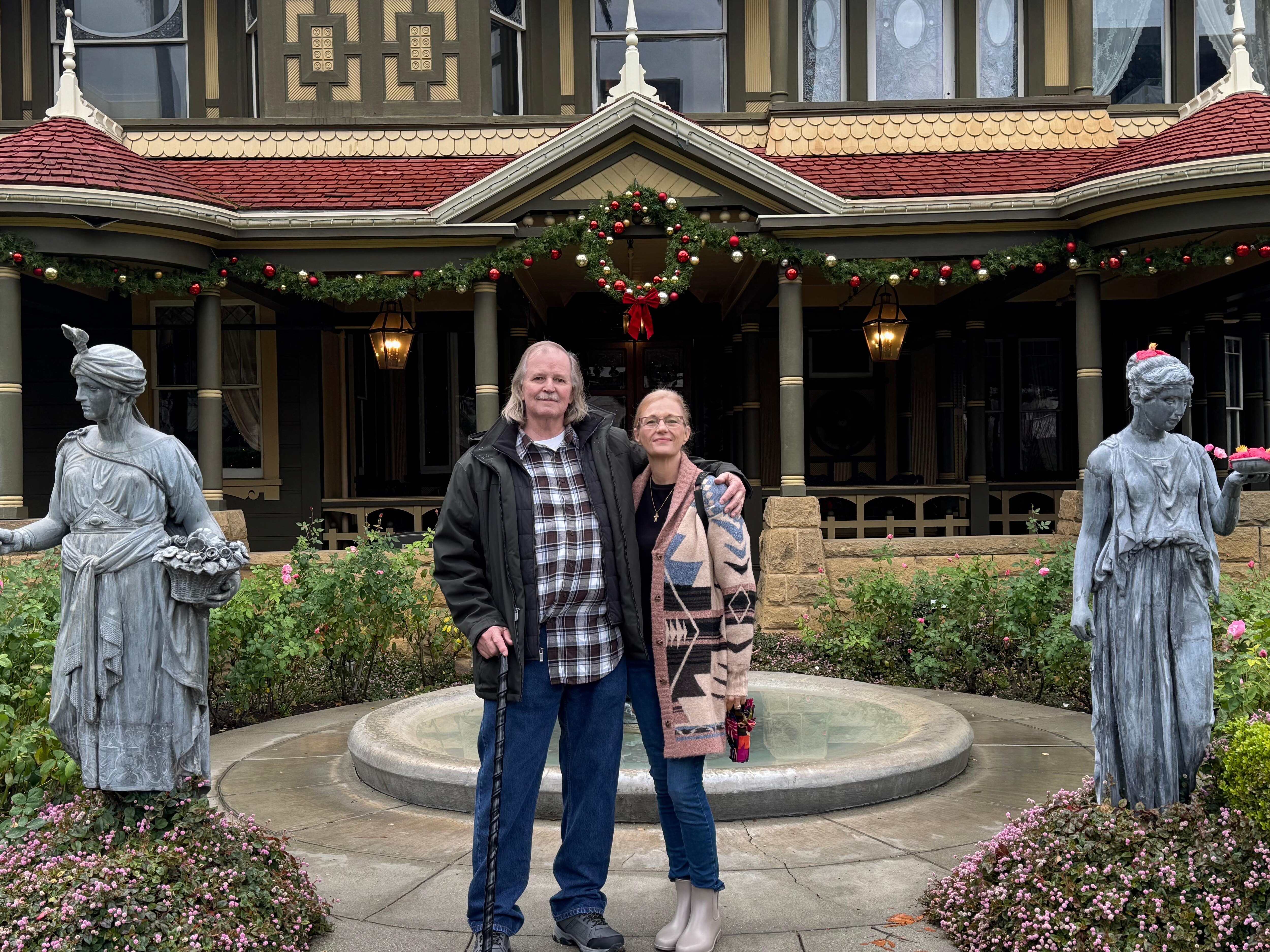 Winchester Mystery House 