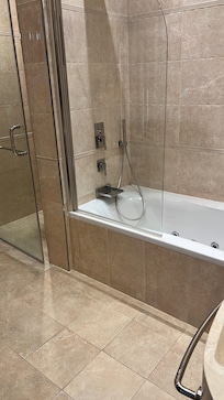 Amazing huge bathroom