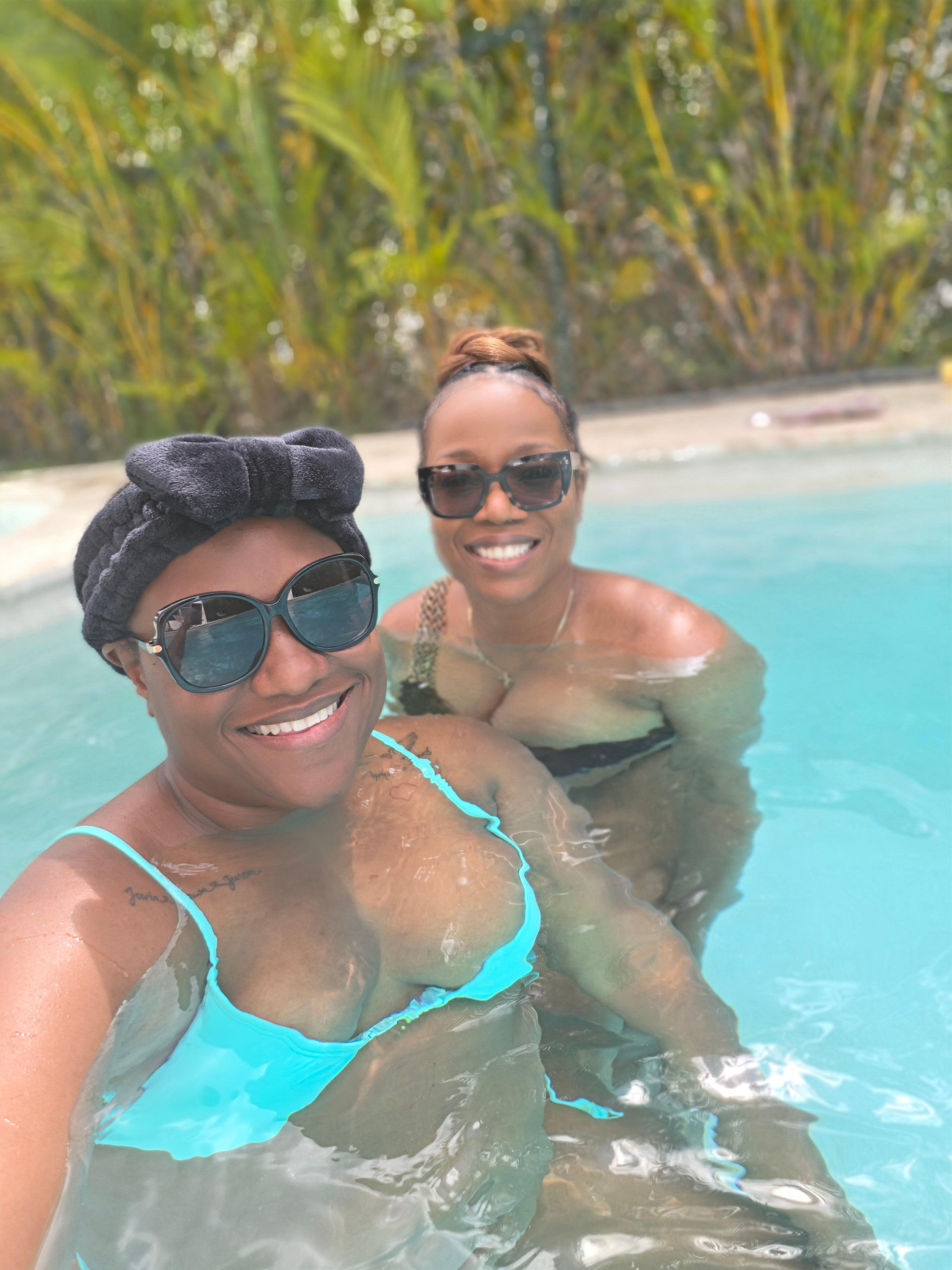 The pool was heated and the perfect size 