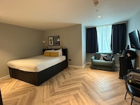 Big spacious room