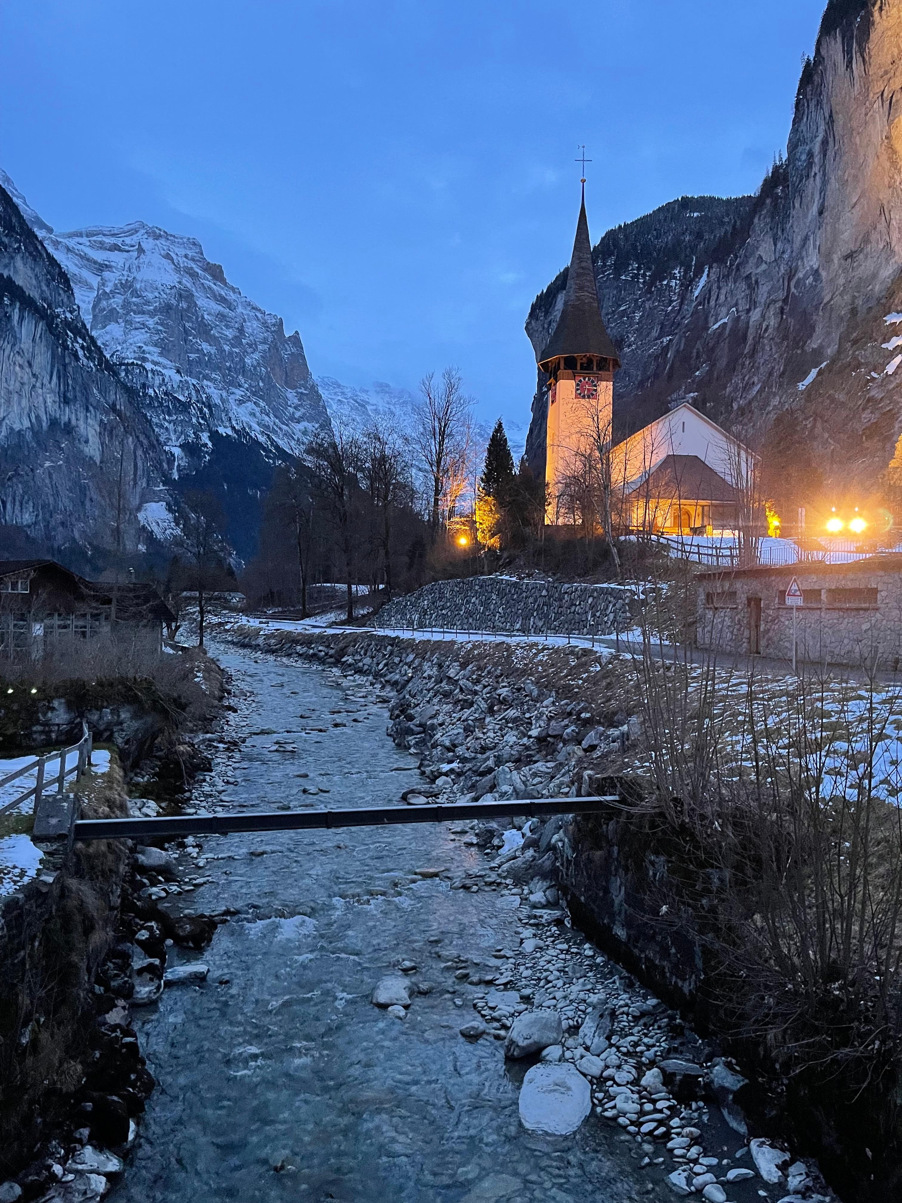 Lauterbrunnen church