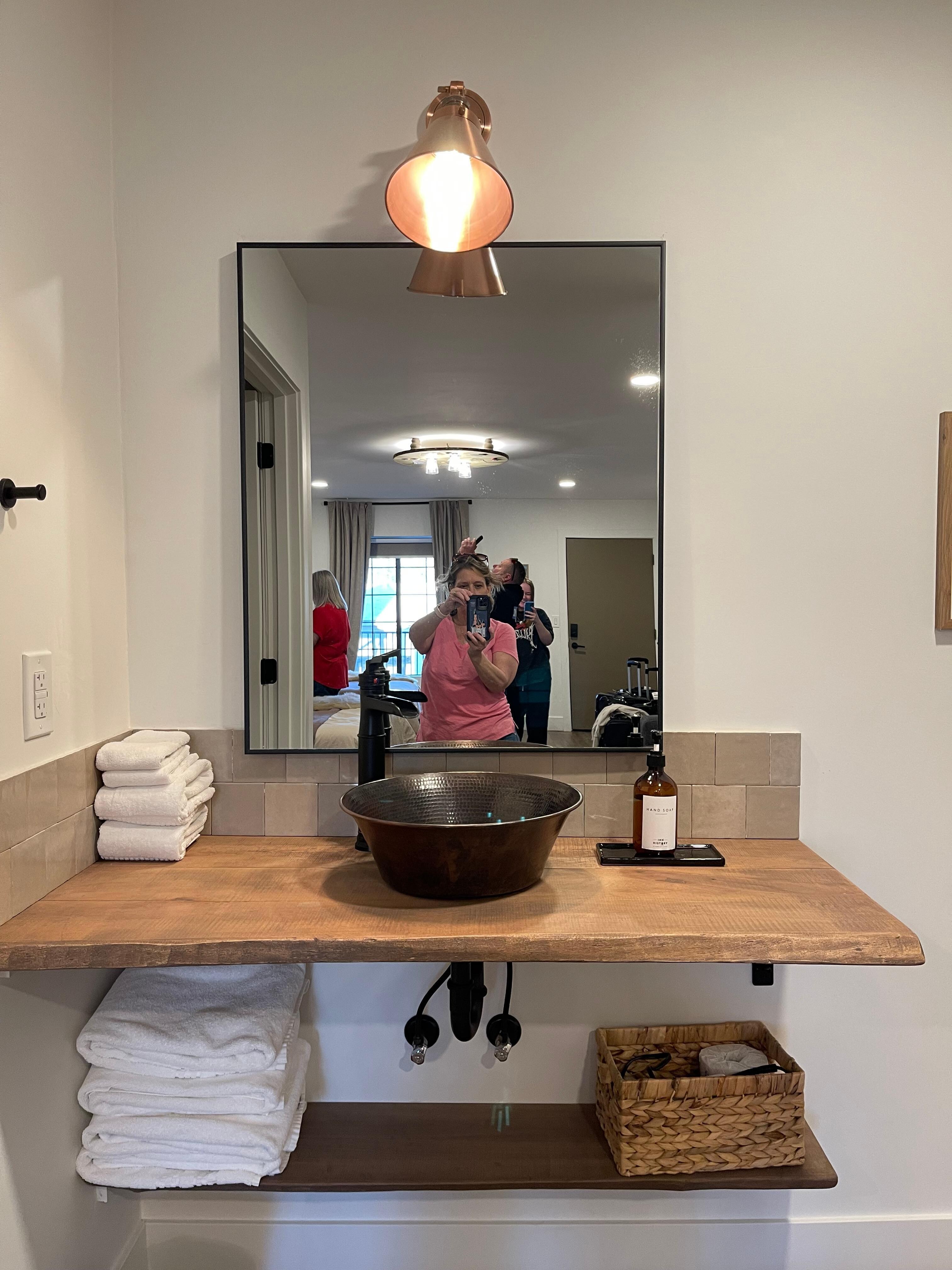 Nice bath area