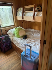 Addt’l bedroom with bunk beds