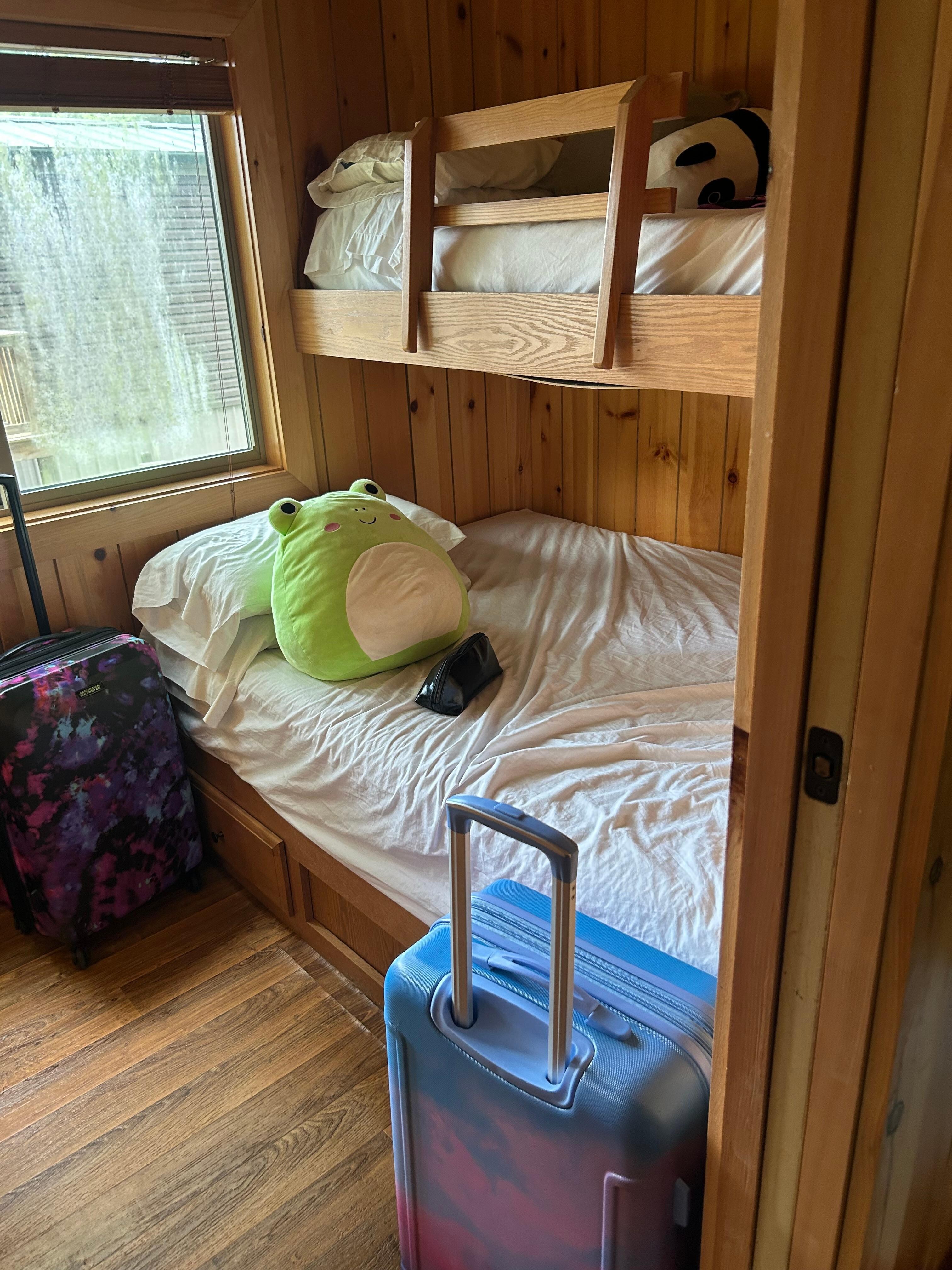 Addt’l bedroom with bunk beds