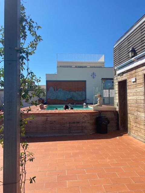rooftop pool