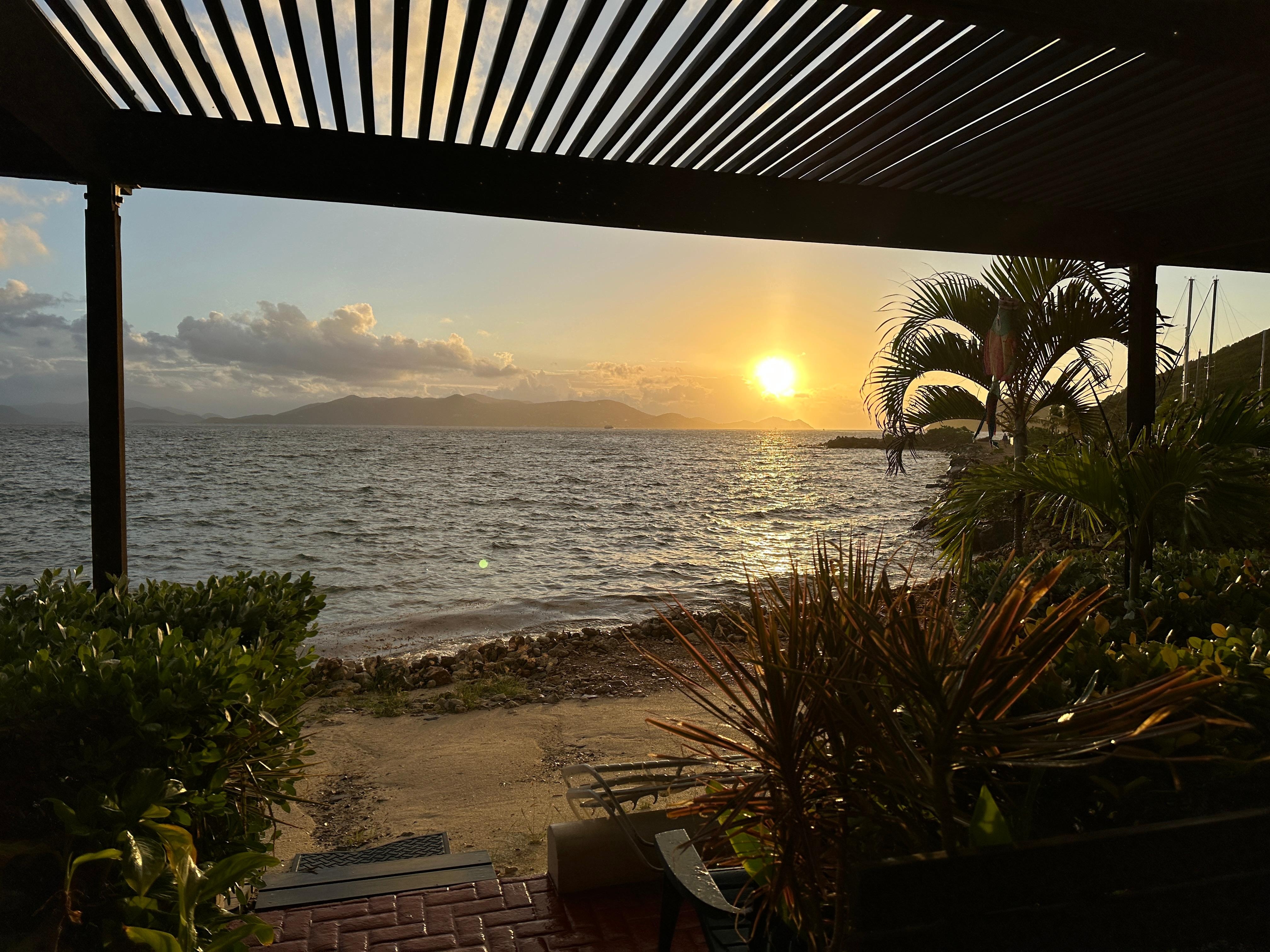 Perfect sunrise to wake up to. 