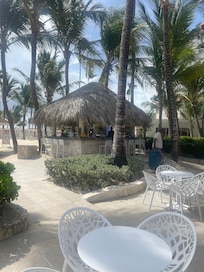 Felix was fantastic at the beach bar