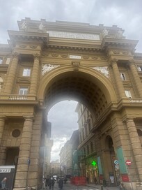 Close to main atractions