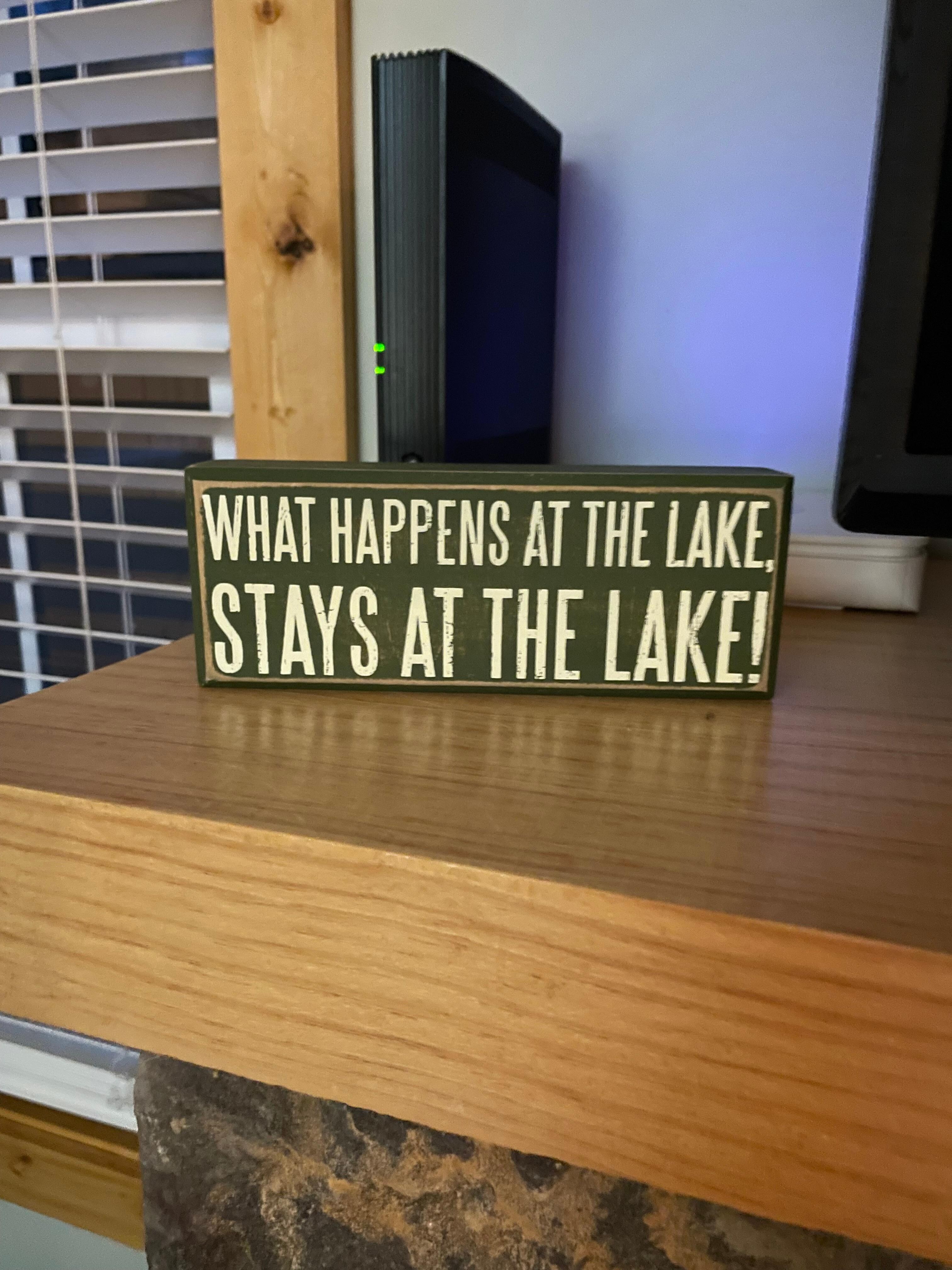 I loved the little cute lake stuff around the house. 