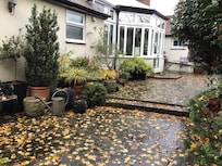 The entrance path from the car park area. Autumn is here. The garden must be amazing in Summer.