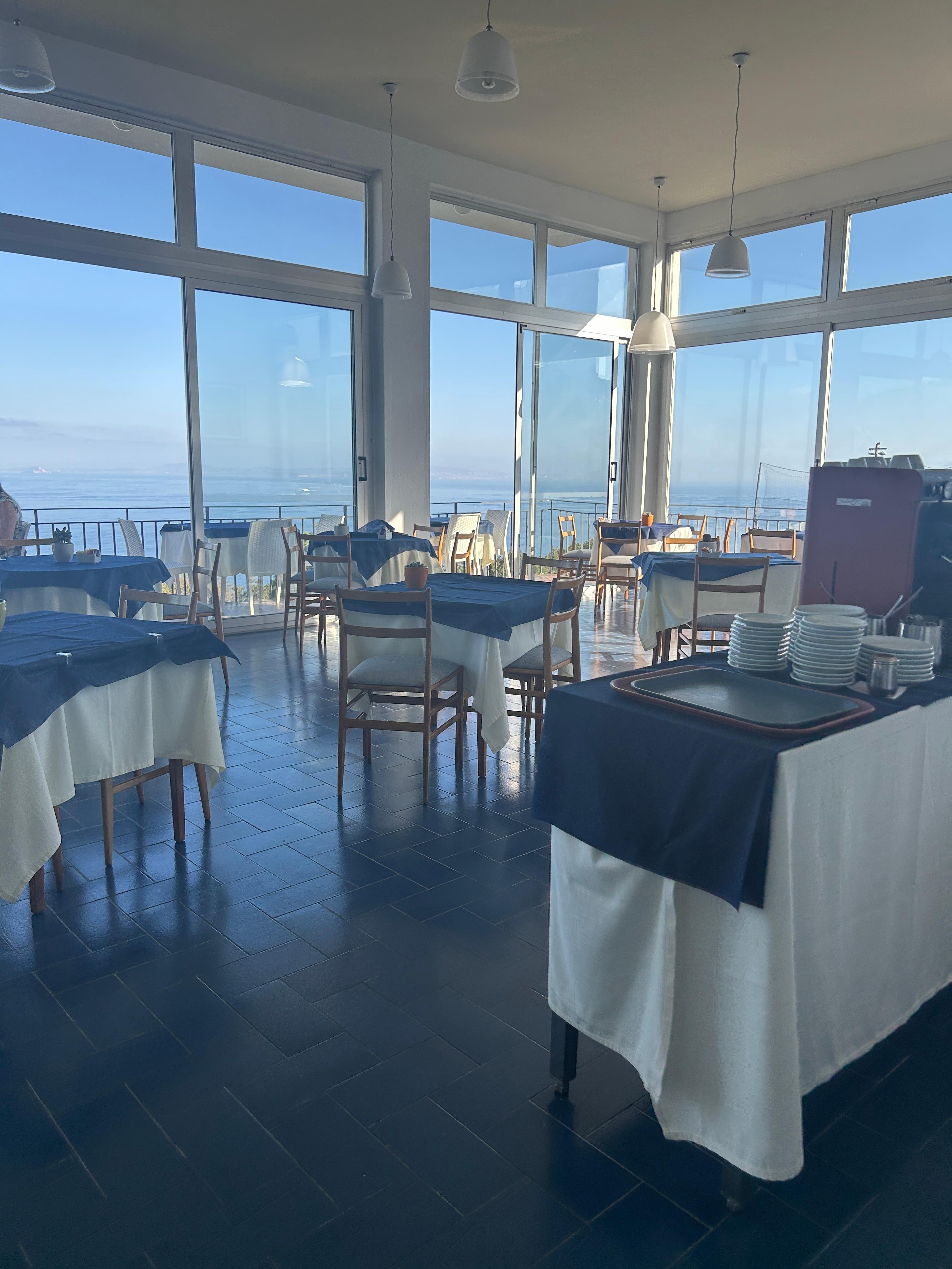 El desayunador con una vista espectacular !