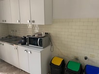 Coffee maker instant hot water kettle microwaves