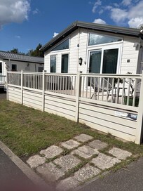 Picture of the lodge
