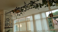 Sala che ospita la colazione, pulita e spaziosa