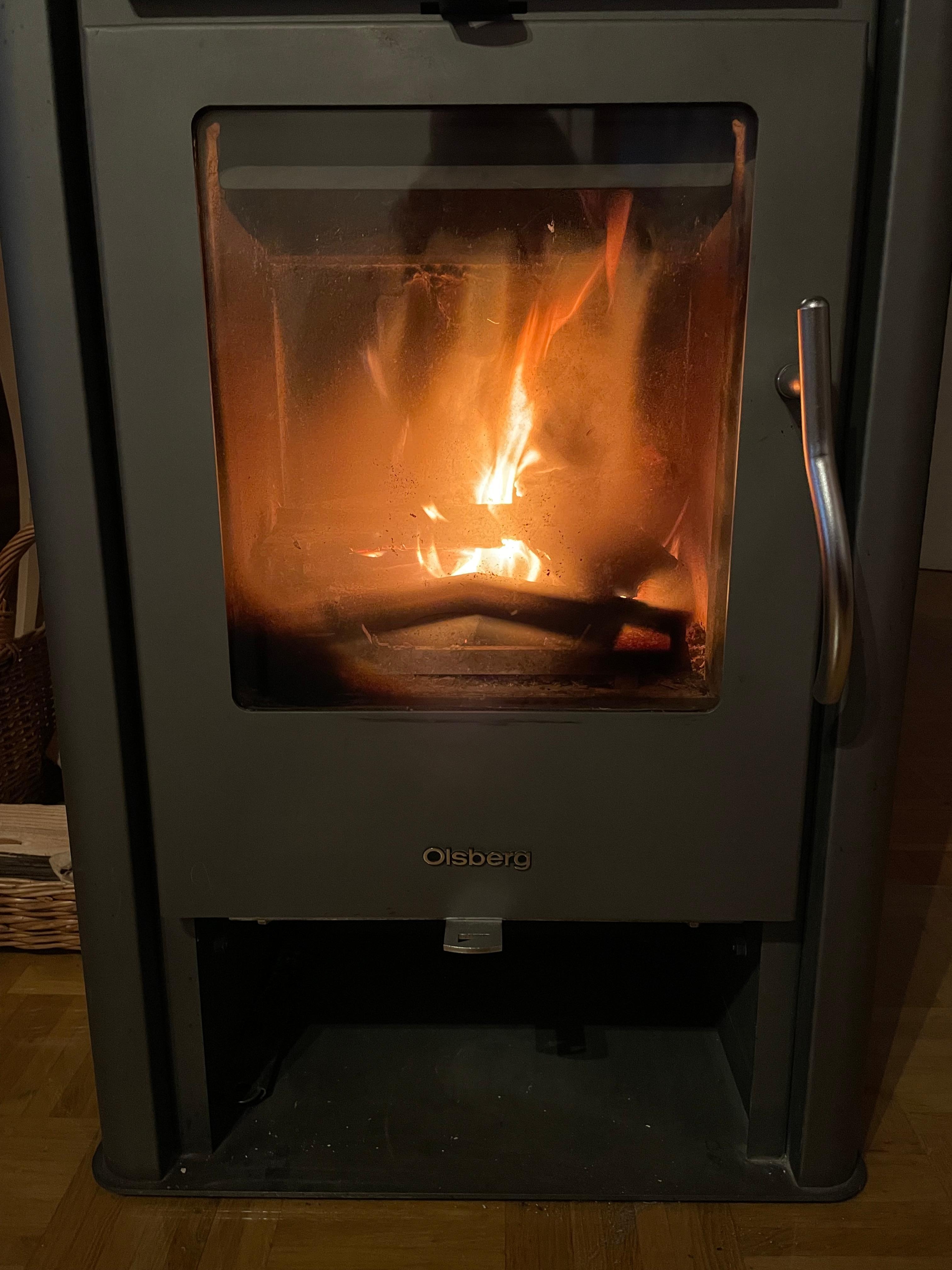 Es gibt sogar einen Kamin 